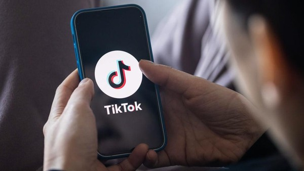 TikTok Terancam Diblokir, Pengguna AS Beralih ke Aplikasi Cina Xiaohongshu