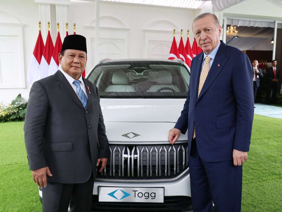Erdogan Serahkan Mobil Listrik TOGG T10X kepada Presiden Prabowo sebagai Simbol Persahabatan Turkiye-Indonesia