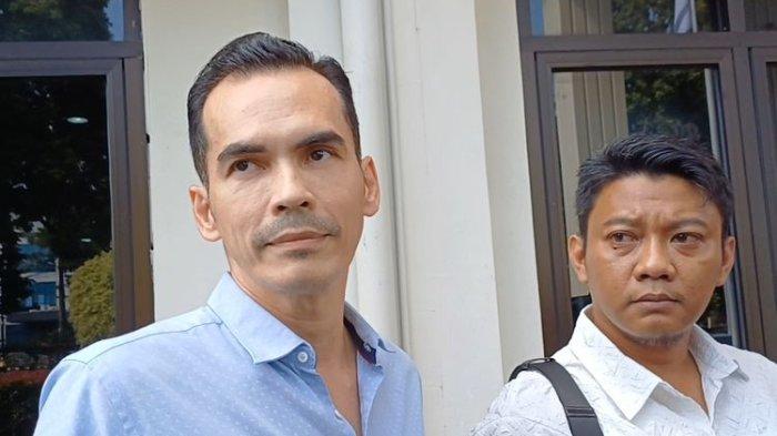 Atalarik Syach Menghadiri Sidang Sengketa Tanah Di Pn Cibinong