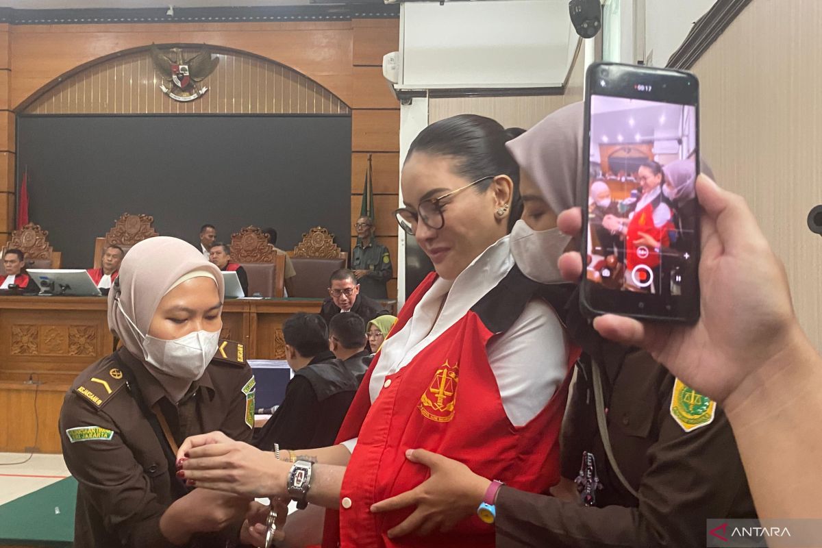 Nikita Mirzani Tiba Di Pn Jakarta Selatan Untuk Sidang Kasus Pemerasan Terhadap Bos Skincare Reza Gladys