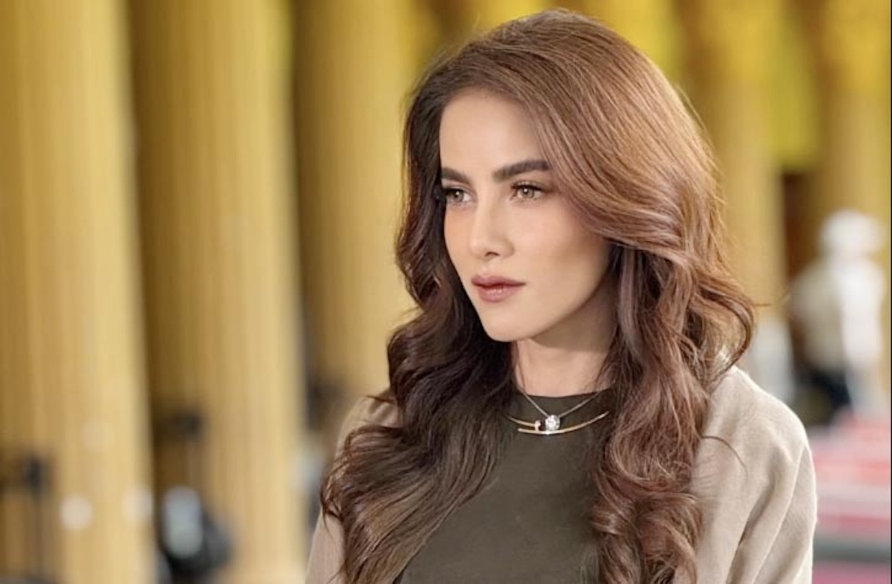 Tatapan Olla Ramlan Saat Bicara Soal Niat Melepas Hijab