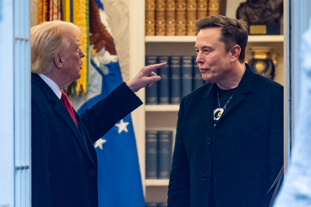 Trump Elon Musk Cover – Tri Warna