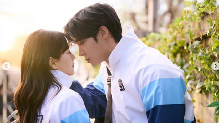 Cuplikan Adegan Romantis Drakor Head Over Heels Dari Tvn