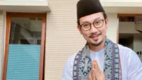 Denny Sumargo Ucapkan Dua Kalimat Syahadat Di Podcast Viral