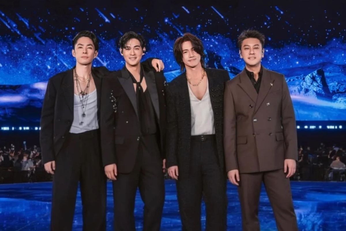 F4 Reuni Di Konser Mayday Beijing