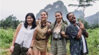 Jacquelyn Chandra Syuting Adegan Di Jurassic World Rebirth, Ekspresi Kagum Saat Melihat Dinosaurus Muncul Di Padang Terbuka