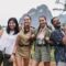 Jacquelyn Chandra Syuting Adegan Di Jurassic World Rebirth, Ekspresi Kagum Saat Melihat Dinosaurus Muncul Di Padang Terbuka