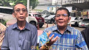 Kuasa Hukum Reza Gladys Menjelaskan Putusan Sela Terhadap Eksepsi Nikita Mirzani Di Hadapan Awak Media