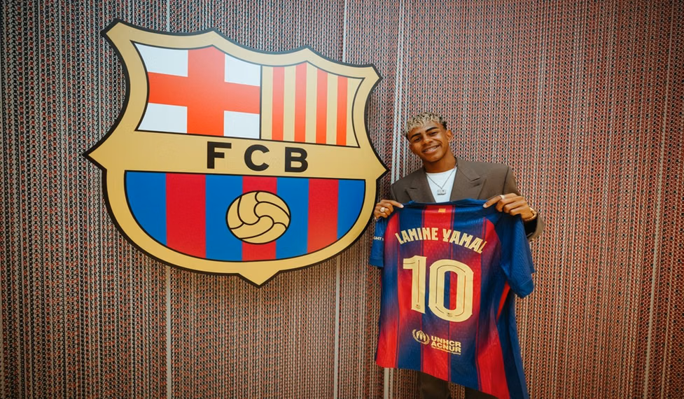 Lamine Yamal Resmi Kenakan Nomor 10 Barcelona Setelah Kontrak Baru Hingga 2031