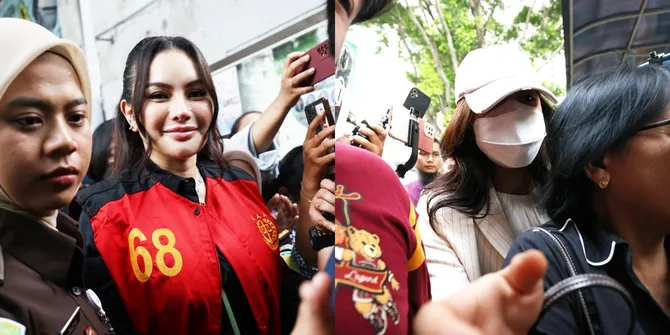 Nikita Mirzani Dan Putrinya Hadir Di Pengadilan Negeri Jakarta Selatan Untuk Bersaksi