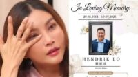 Sarwendah Mengunggah Foto Memorial Ayahnya Hendrik Lo Di Instagram Story