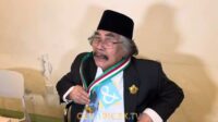 Jaja Miharja menerima penghargaan budaya dari Presiden Prabowo Jaja Miharja Menerima Penghargaan Budaya Dari Presiden Prabowo