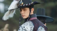 Lee Chae Min dalam adegan drama Korea Netflix Lee Chae Min Dalam Adegan Drama Korea Netflix