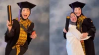 Momen haru Desy Ratnasari bersama Nasywa saat wisuda Momen Haru Desy Ratnasari Bersama Nasywa Saat Wisuda