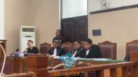 Momen tegang Nikita Mirzani saat bersitegang dengan Melvina Momen Tegang Nikita Mirzani Saat Bersitegang Dengan Melvina