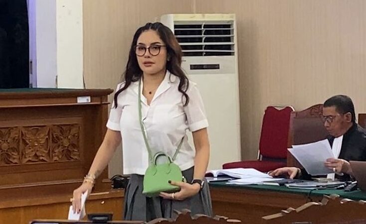 Nikita Mirzani Menolak Kembali Ke Rutan Usai Sidang Di Pn Jaksel