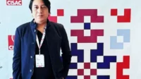 Presiden Direktur WAMI, Adi Adrian, memberikan penjelasan Presiden Direktur Wami, Adi Adrian, Memberikan Penjelasan