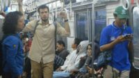 Primus Yustisio tuai pujian karena pilih KRL di tengah isu tunjangan Primus Yustisio Tuai Pujian Karena Pilih Krl Di Tengah Isu Tunjangan