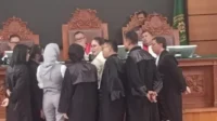 Suasana Ruang Sidang Nikita Mirzani Dan Cekcok Dengan Jaksa