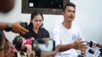 Aktor Eza Gionino yang masih ingin pertahankan rumah tangga Aktor Eza Gionino Yang Masih Ingin Pertahankan Rumah Tangga