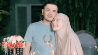 Haldy Sabri, suami Irish Bella, jadi sorotan usai memberi kejutan ulang tahun sahabat prianya. Haldy Sabri, Suami Irish Bella, Jadi Sorotan Usai Memberi Kejutan Ulang Tahun Sahabat Prianya
