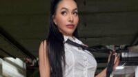 Denada tegaskan gaya seksinya bukan perubahan baru Denada Tegaskan Gaya Seksinya Bukan Perubahan Baru