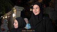 Paula Verhoeven dan Tya Ariestya hadir di tahlilan tujuh hari ibunda Olla Ramlan Paula Verhoeven Dan Tya Ariestya Hadir Di Tahlilan Tujuh Hari Ibunda Olla Ramlan