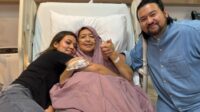 Raisa Andriana mendampingi ibunda yang berjuang melawan kanker Raisa Andriana Mendampingi Ibunda Yang Berjuang Melawan Kanker