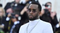 Rapper P Diddy dijatuhi hukuman 50 bulan penjara dan denda Rp8,2 miliar. Rapper P Diddy Dijatuhi Hukuman 50 Bulan Penjara Dan Denda Rp8,2 Miliar