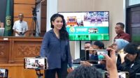 Replik Jaksa dibacakan terhadap pleidoi Nikita Replik Jaksa Dibacakan Terhadap Pleidoi Nikita