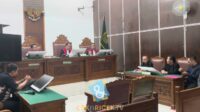Sidang panas Nikita Mirzani vs Reza Gladys terkait gugatan wanprestasi 200 juta rupiah, memicu ketegangan di ruang persidangan. Sidang Panas Nikita Mirzani Vs Reza Gladys Terkait Gugatan Wanprestasi 200 Juta Rupiah, Memicu Ketegangan Di Ruang Persidangan