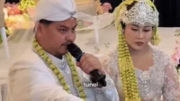 Boiyen menikah dalam balutan busana adat Sunda Boiyen Menikah Dalam Balutan Busana Adat Sunda