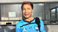Delon membahas rencana adopsi anak bersama istrinya Delon Membahas Rencana Adopsi Anak Bersama Istrinya