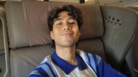 Vidi Aldiano umumkan hiatus demi fokus pemulihan kesehatan Vidi Aldiano Umumkan Hiatus Demi Fokus Pemulihan Kesehatan