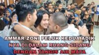 Ammar Zoni menangis haru di sidang saat kedua adiknya hadir memberi dukungan Ammar Zoni Menangis Haru Di Sidang Saat Kedua Adiknya Hadir Memberi Dukungan
