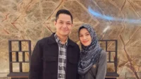 Dude Harlino buka suara soal isu cerai dengan Alyssa Soebandono Dude Harlino Buka Suara Soal Isu Cerai Dengan Alyssa Soebandono