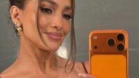 Foto selfie Natal Jennifer Lopez bikin heboh warganet Foto Selfie Natal Jennifer Lopez Bikin Heboh Warganet