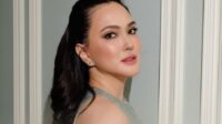 Heboh Isu Jadi Simpanan Pejabat, Begini Perjalanan Karier dan Cinta Shandy Aulia Heboh Isu Jadi Simpanan Pejabat, Begini Perjalanan Karier Dan Cinta Shandy Aulia