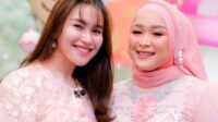 Ayu Ting Ting membela adiknya di media sosial saat Syifa hamil anak ketiga Ayu Ting Ting Membela Adiknya Di Media Sosial Saat Syifa Hamil Anak Ketiga