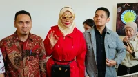 Doktif menutup pintu damai dengan Richard Lee hingga seluruh kerugian konsumen ratusan miliar dikembalikan. Doktif Menutup Pintu Damai Dengan Richard Lee Hingga Seluruh Kerugian Konsumen Ratusan Miliar Dikembalikan