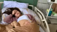 Ayu Ting Ting dilarikan ke RS Depok akibat demam dan tekanan darah rendah yang drastis Ayu Ting Ting Dilarikan Ke Rs Depok Akibat Demam Dan Tekanan Darah Rendah Yang Drastis