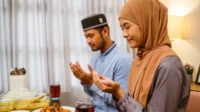 Enam manfaat medis puasa Ramadan mulai dari proses autofagi sel hingga menjaga kesehatan jantung Anda Enam Manfaat Medis Puasa Ramadan Mulai Dari Proses Autofagi Sel Hingga Menjaga Kesehatan Jantung Anda