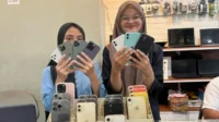 Tren Sewa iPhone Melejit Demi Konten Estetik Idul Fitri Tren Sewa Iphone Melejit Demi Konten Estetik Idul Fitri