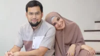 Cara Teuku Wisnu dan Shireen Sungkar Ajarkan Anak Berbagi Melalui Hal Sederhana Cara Teuku Wisnu Dan Shireen Sungkar Ajarkan Anak Berbagi Melalui Hal Sederhana