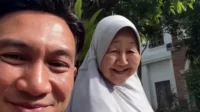 Duka Keluarga Anji, Ibunda Siti Sundari Berpulang ke Rahmatullah Duka Keluarga Anji, Ibunda Siti Sundari Berpulang Ke Rahmatullah