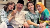 Keluarga Vidi Aldiano Donasikan Barang Almarhum ke Panti Asuhan Keluarga Vidi Aldiano Donasikan Barang Almarhum Ke Panti Asuhan