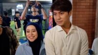 Rizky Billar Ungkap Alasan Pilih Adopsi Clara Tanpa Dibawa Pulang ke Rumah Rizky Billar Ungkap Alasan Pilih Adopsi Clara Tanpa Dibawa Pulang Ke Rumah