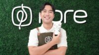 Vidi Aldiano pernah menjabat Chief Savor Advisor Fore Coffee pada 2022 dan terlibat langsung menciptakan Butterscotch Sea-Salt Latte Vidi Aldiano Pernah Menjabat Chief Savor Advisor Fore Coffee Pada 2022 Dan Terlibat Langsung Menciptakan Butterscotch Sea Salt Latte