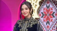 Dewi Perssik Laporkan Akun Facebook Palsu ke Polda Metro Jaya Gunakan Pasal 35 UU ITE Dewi Perssik Laporkan Akun Facebook Palsu Ke Polda Metro Jaya Gunakan Pasal 35 Uu Ite
