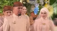 Dhani Unggah Hadis Sehari Sebelum El Rumi Menikah, Ini Penjelasannya Dhani Unggah Hadis Sehari Sebelum El Rumi Menikah, Ini Penjelasannya